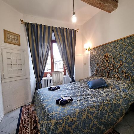 La Sede Dell'Arte Monolocale Studio E Camere In Torre Medievale Vicino A Duomo E Piazza Signoria Florence Luaran gambar