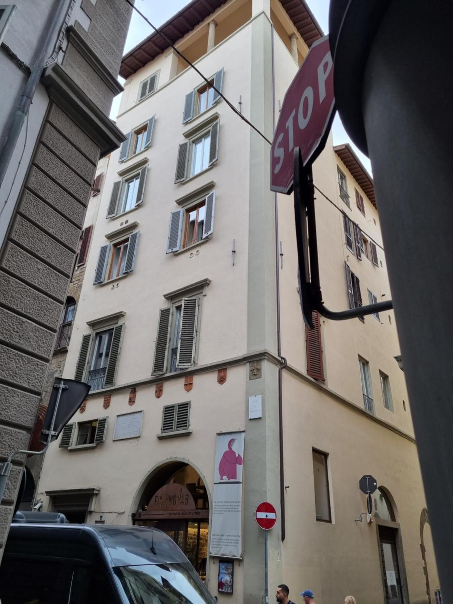 La Sede Dell'Arte Monolocale Studio E Camere In Torre Medievale Vicino A Duomo E Piazza Signoria Florence Luaran gambar